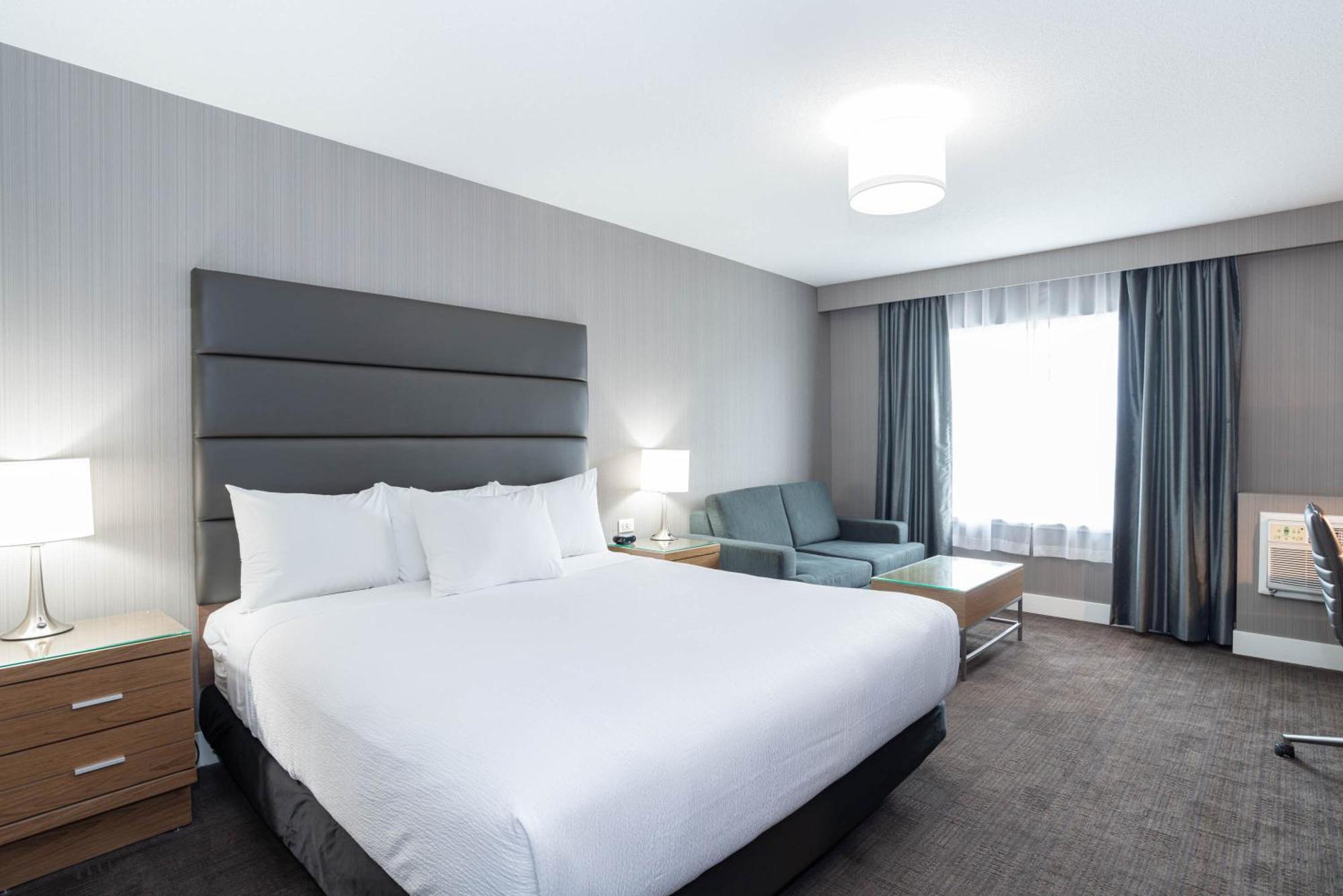 Sandman Hotel Grande Prairie Exterior photo