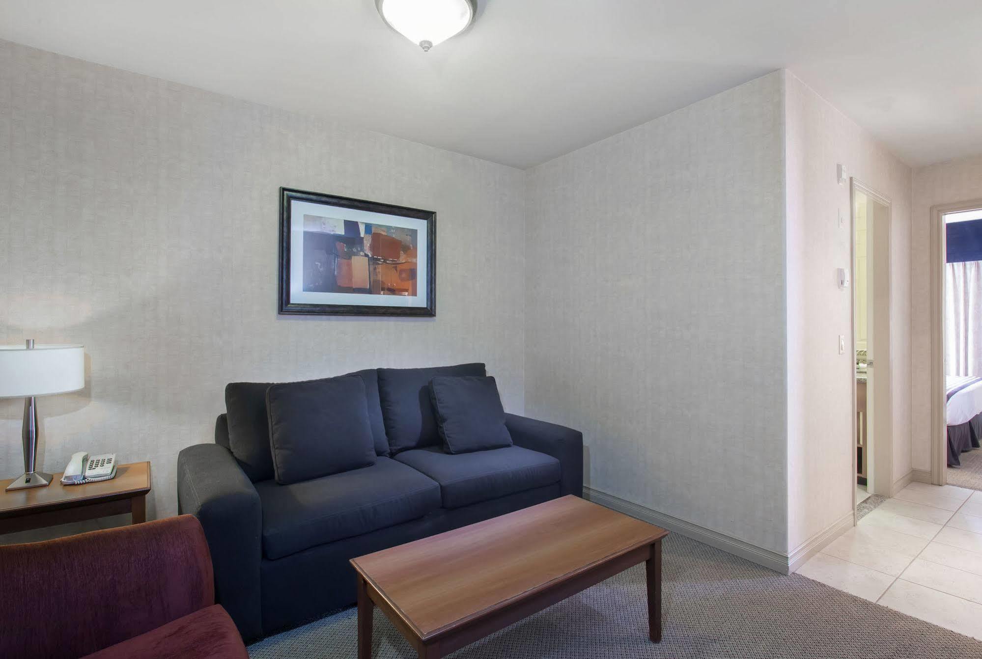 Sandman Hotel Grande Prairie Exterior photo